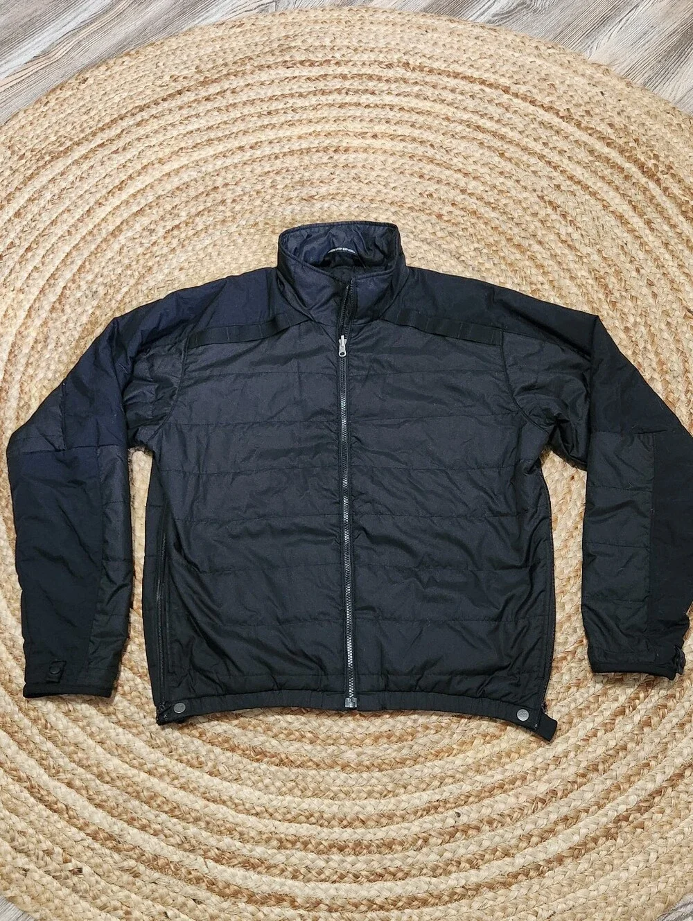 The North Face Quilted Molle PAL Zip Jacket Mens M Black Utility Zip Side Raglan